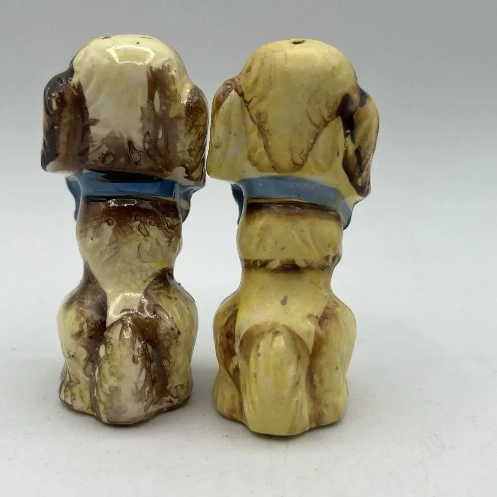 Vintage Kitsch Sitting Puppy Dogs Blue Bows Salt Pepper Shakes 3